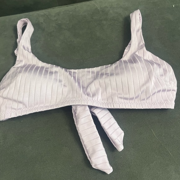 Aerie swimsuit top - Picture 1 of 2